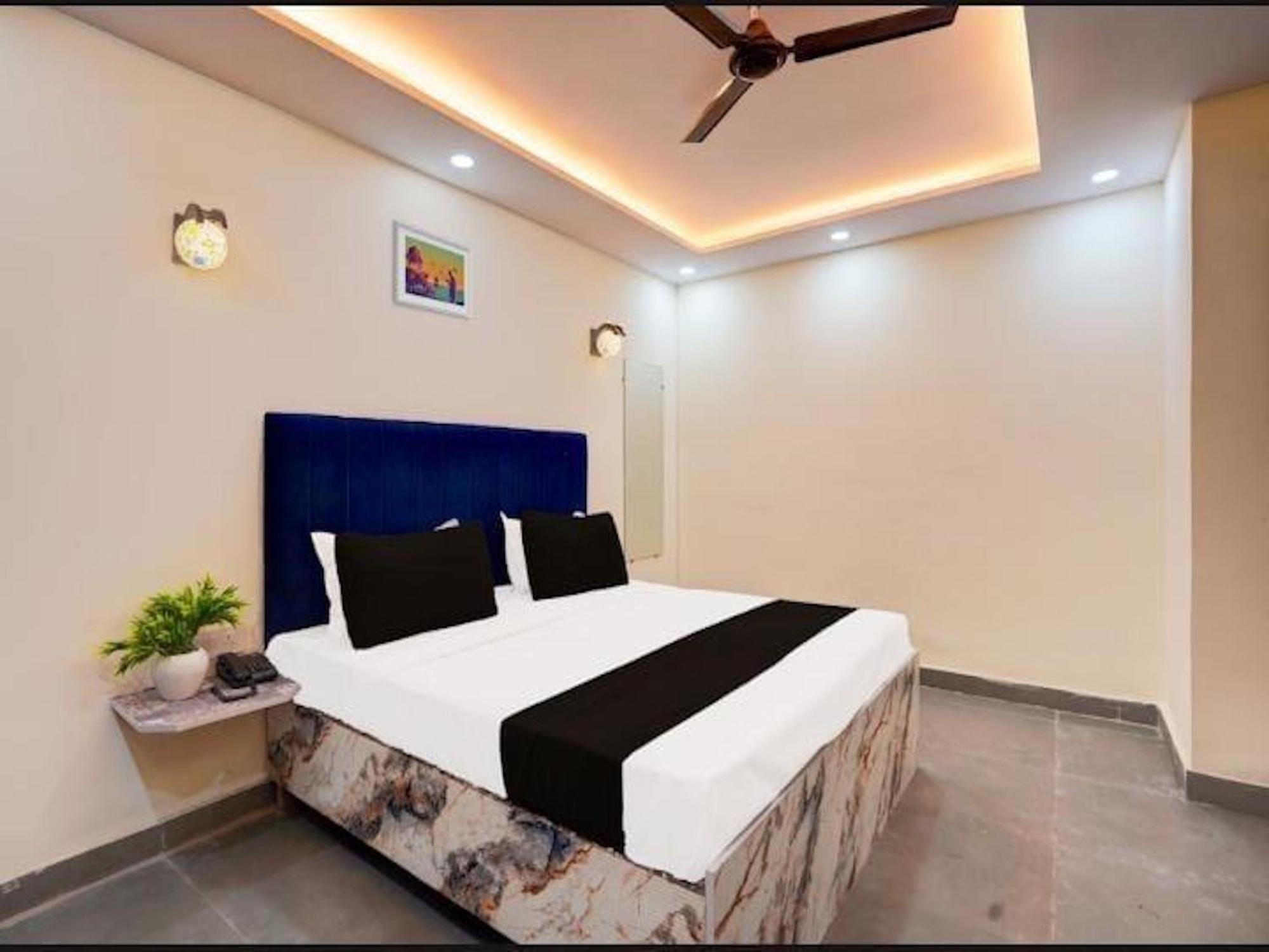 Hotel City Palace New Delhi Ngoại thất bức ảnh